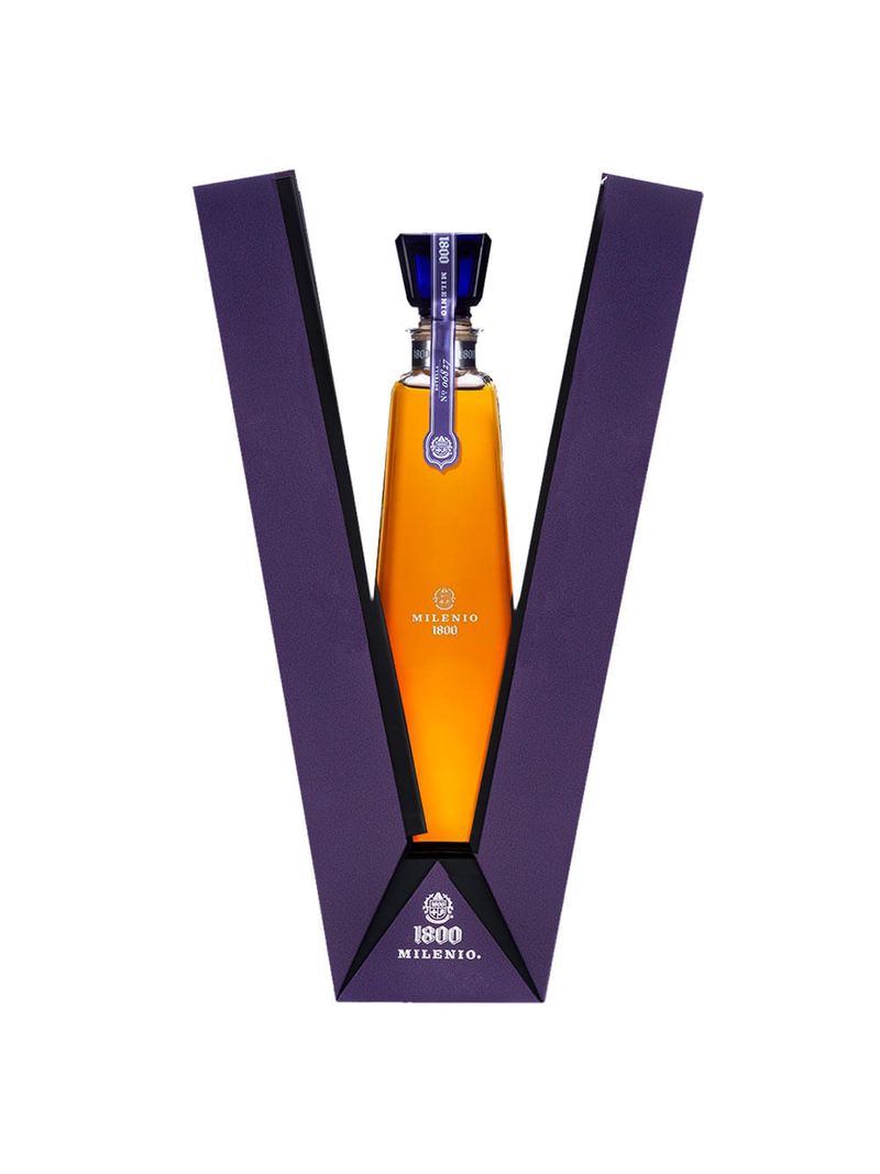 Tequila-1800-Milenio-Extra-Añejo-700-ml