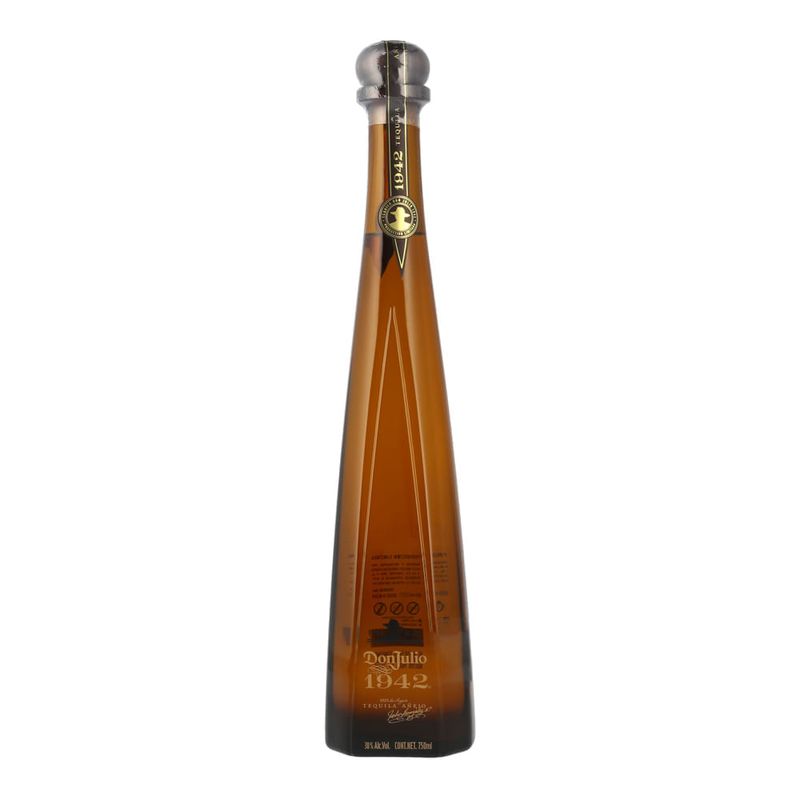 Tequila-Don-Julio-Añejo-1942-con-estuche-750-ml