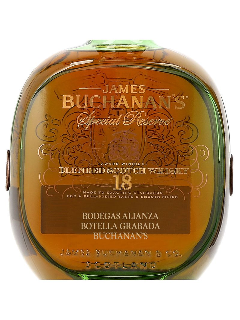 Whisky-Buchanans-18-Años-750-ml-en-botella-grabada-Bodegas-Alianza