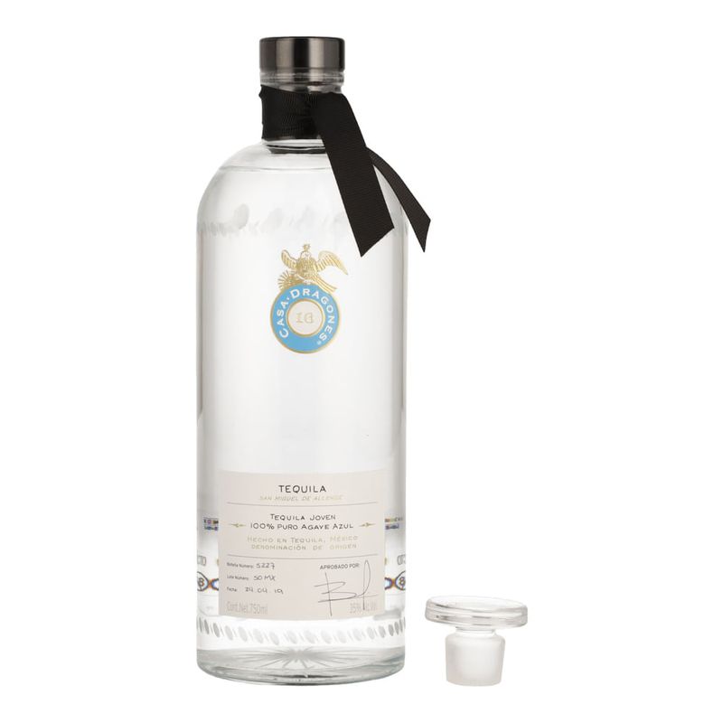 Tequila-Casa-Dragones-Joven-750-ml