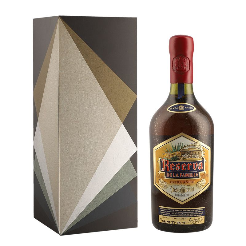 Tequila-Rva-La-Familia-Extra-Añejo-Coleccion-2020-750-ml
