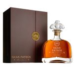Tequila-Gran-Patron-Burdeos-Añejo-750-ml-C-Estuche-de-madera