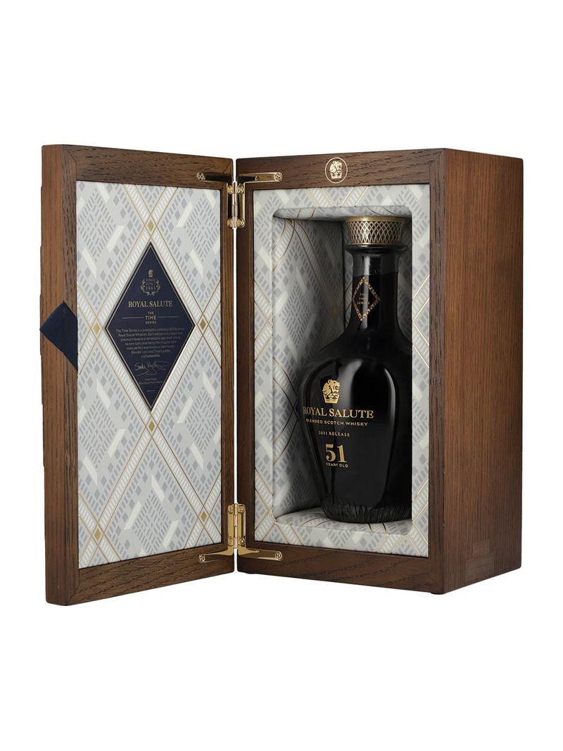 Whisky-Royal-Salute-51-Años-700-ml
