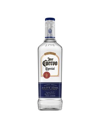 Tequila Cuervo Especial Blanco 695 ml