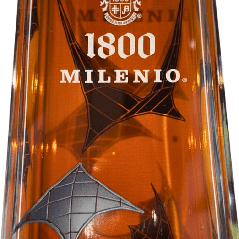 Tequila 1800 Milenio Extra Añejo Hector Zamora 700 ml Grabado
