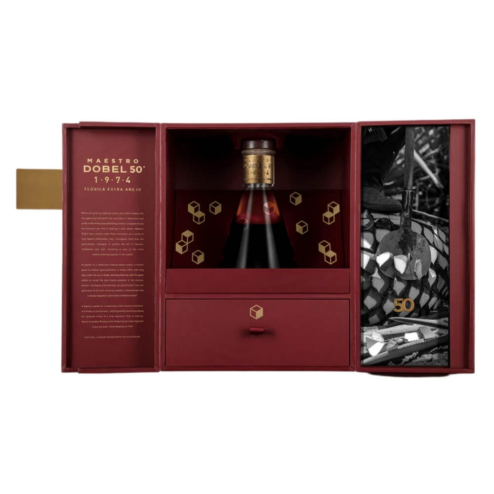 Tequila Maestro Dobel 50 Extra Añejo Cristalino 700 ml con Kit